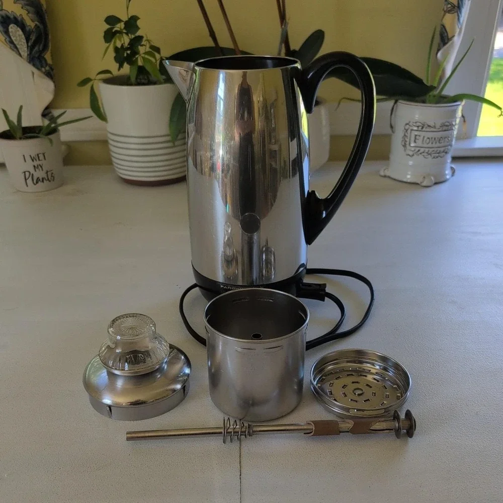 Farberware Superfast Fully Automatic 2 - 12 Cup Electric Coffee Percolator Pot